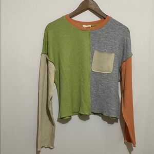 Eesome Colorblock Long Sleeve Knit Top Medium
